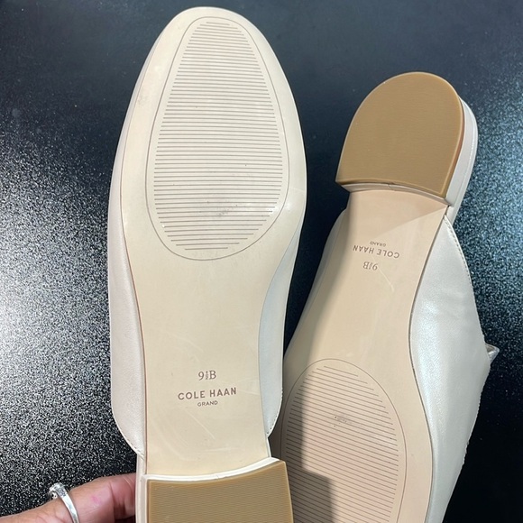 NWOT Cole Haan “The Grand” Slip- On Mule. Leather Size 9.5. Cream & Snake Print - Picture 9 of 15